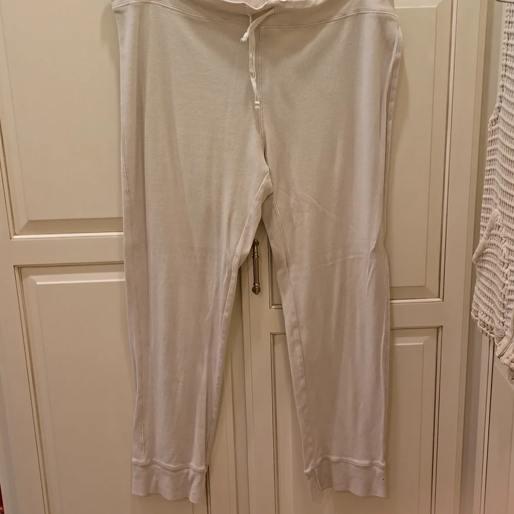 Mod-O-Doc Cotton Vest and Pant Set. - Picture 5 of 11